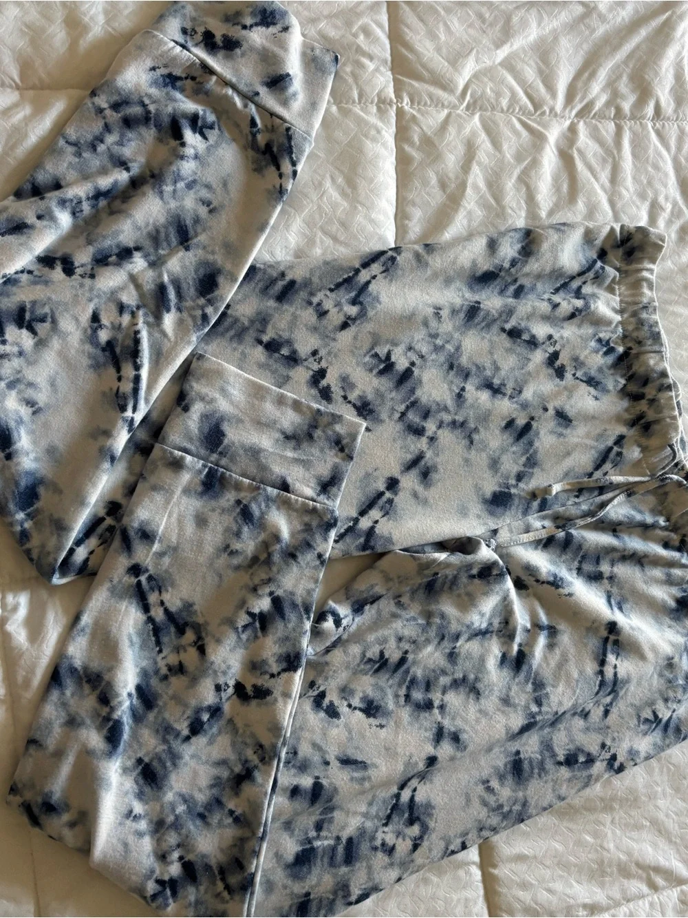 Lucky Brand Tie-Dye Jogger Pants - Gray & Black and shorts.
